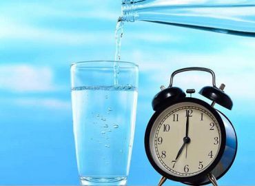 زمان مفید برای نوشیدن آب