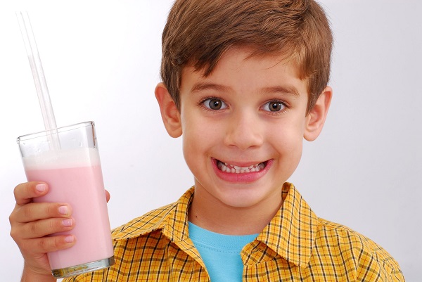 شیر طعم‌دار انتخابی خوب برای کودکان