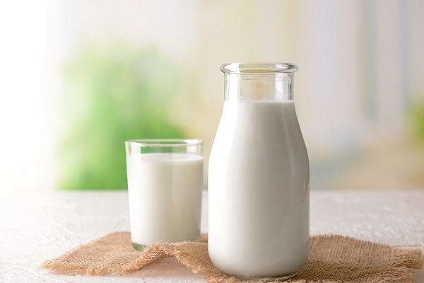 فواید شیر کم چرب