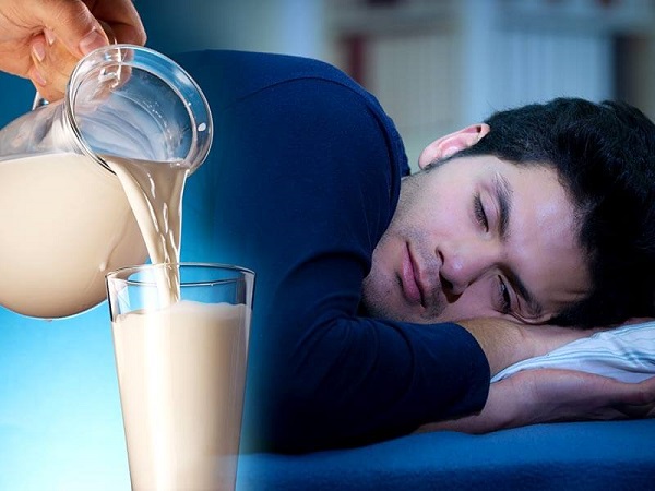  تأثیر شیر بر بدن قبل از خواب