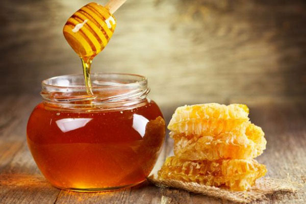 تاریخچه مصرف عسل در زندگی انسان‌‌ها