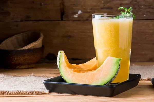 مواد لازم برای تهیه آب طالبی پایه