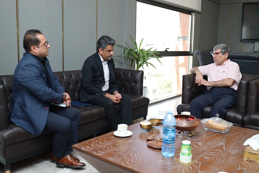 تعامل هلدینگ عالیس و فرودگاه مشهد برای ارتقای خدمات به زائران رضوی