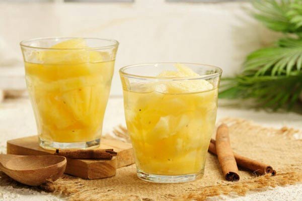 مواد لازم برای تهیه نوشیدنی آناناس و دارچین (۴ لیوان)