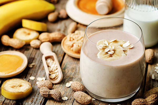 مواد لازم برای تهیه معجون بادام زمینی و موز