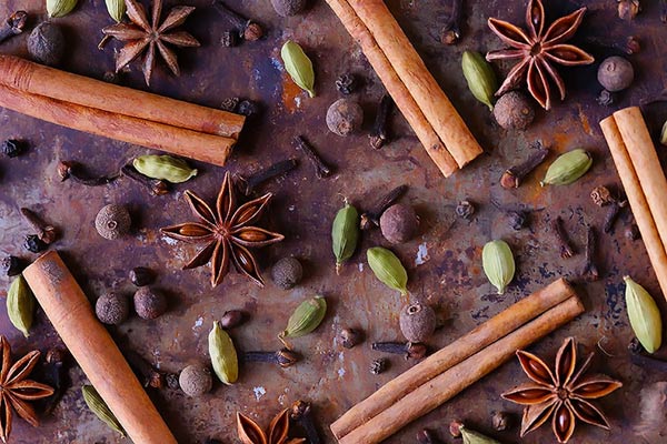 خواص علمی دارچین و هل