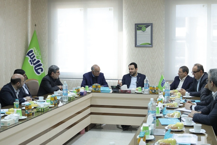 بازدید مدیرعامل بانک صادرات ایران از هلدینگ عالیس